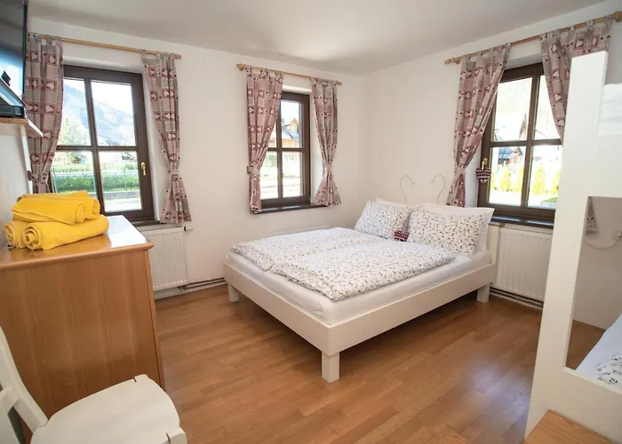 Hribovc With Atrium And Free Parking Kranjska Gora