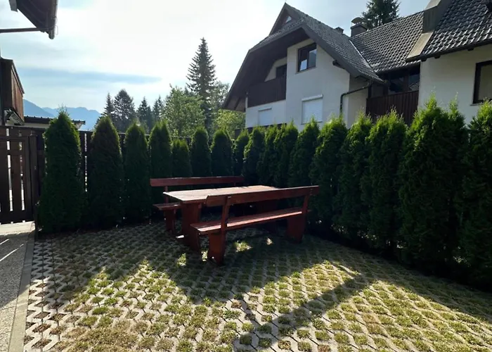 Hribovc With Atrium And Free Parking